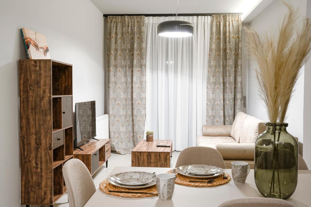Quattro Luxury Apartments Trikala  Exterior photo